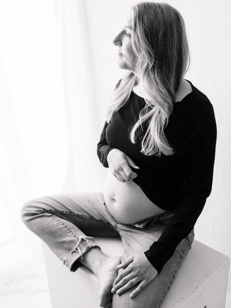     Maternity photographer near Madison WI. maternity newborn bundle