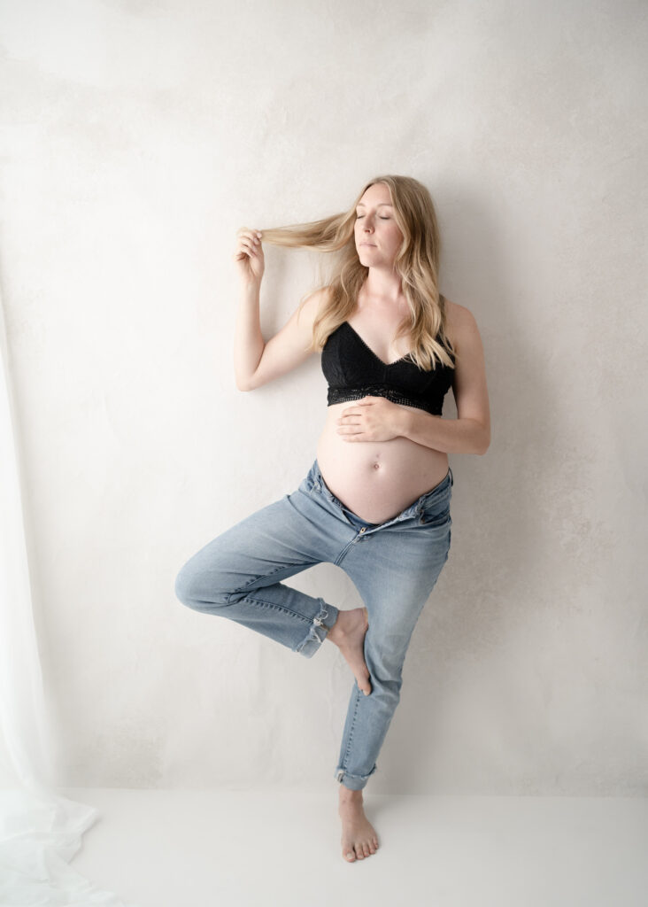     Studio pregnancy photos Wisconsin. maternity newborn bundle