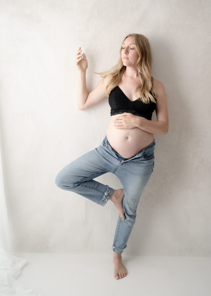     Maternity photographer near Sun Prairie WI - maternity newborn bundled savings 